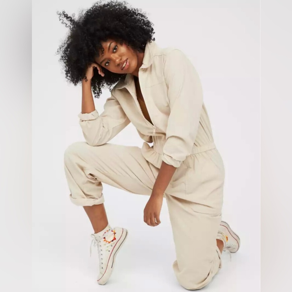 AERIE by OFFLINE Lightweight Corduroy Cotton Jumpsuit - Size M